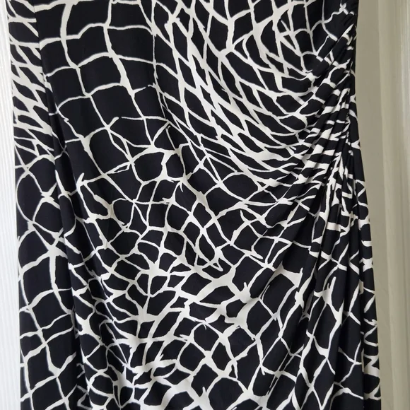 Lauren Ralph Lauren Black and White Patterned Maxi Skirt - Picture 9 of 14